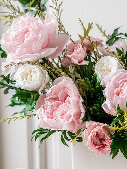 Brise - Preserved Flower Arrangement