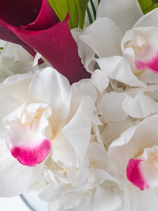 Nyra - Preserved Flower Arrangement