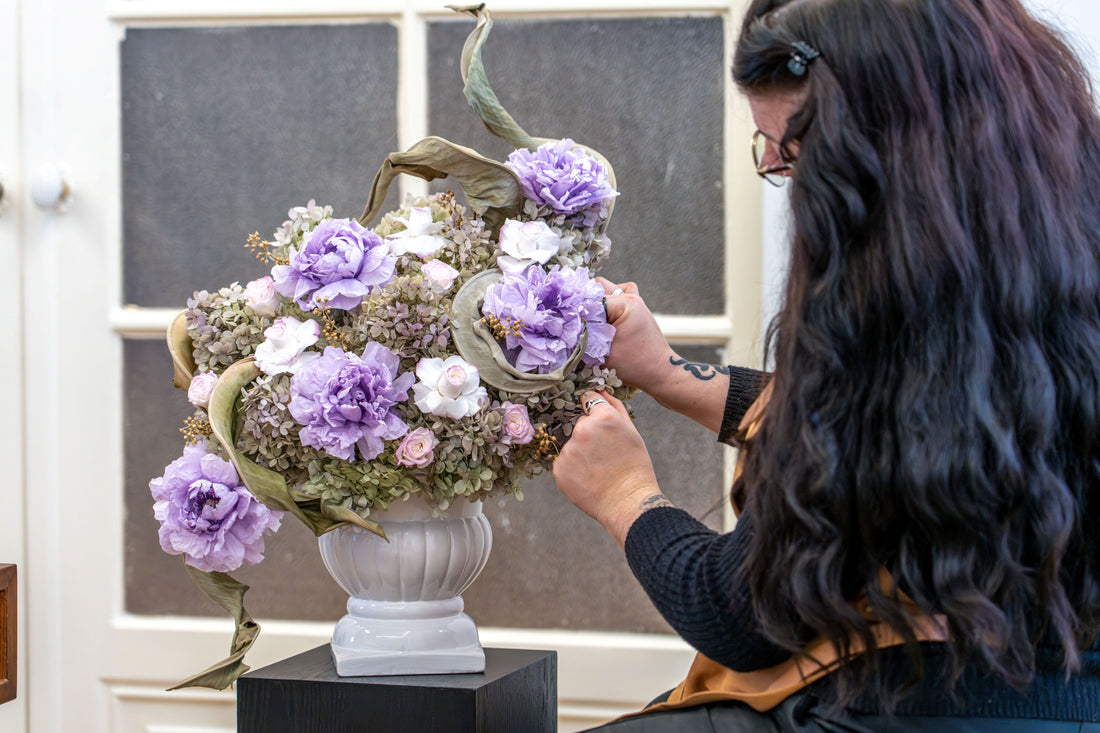 The Ultimate STILLA Christmas Holiday Gift Guide 2025