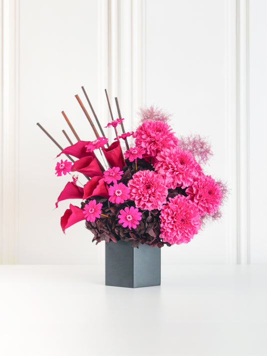 Nuit Fuchsia - Preserved Flower Arrangement