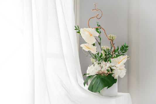 PEARLY JUNGLE Luxury Preserved Flower Arrangement by STILLA