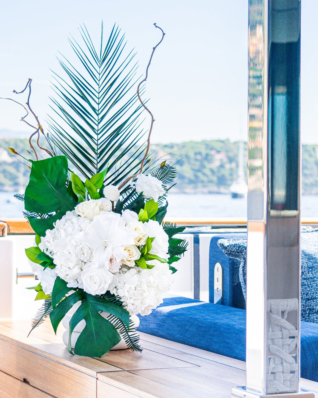 Best Flowers For Yachts: Bespoke Floral Arrangements for Luxury Yachts ...